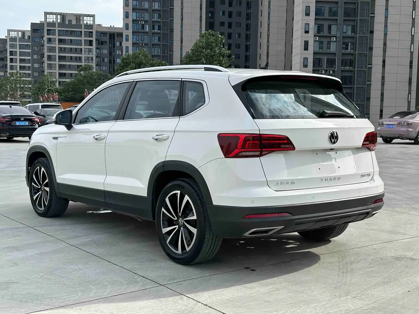 VOLKSWAGEN TUYUE