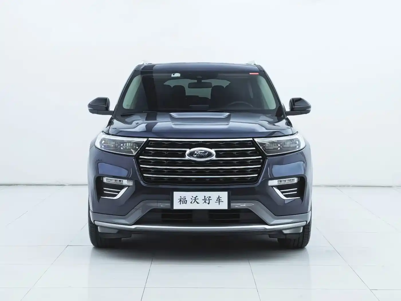 Фото 2 - Ford Explorer