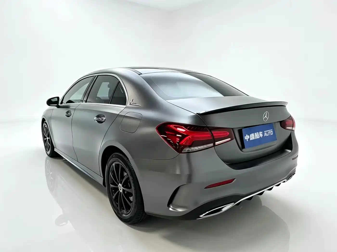 Mercedes-Benz A-Class 2019 Facelift A 200 L Sports Sedan фото 2