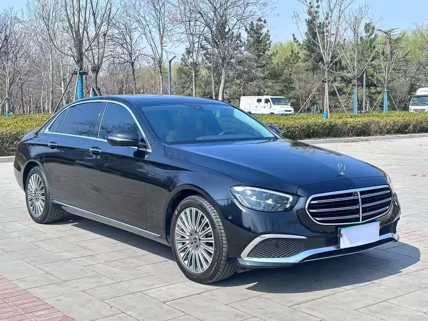  E CLASS