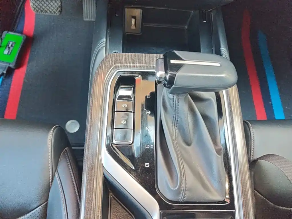 Wuling Motors Wuling Jiachen 2022 2022 1.5T CVT Smart Luxury