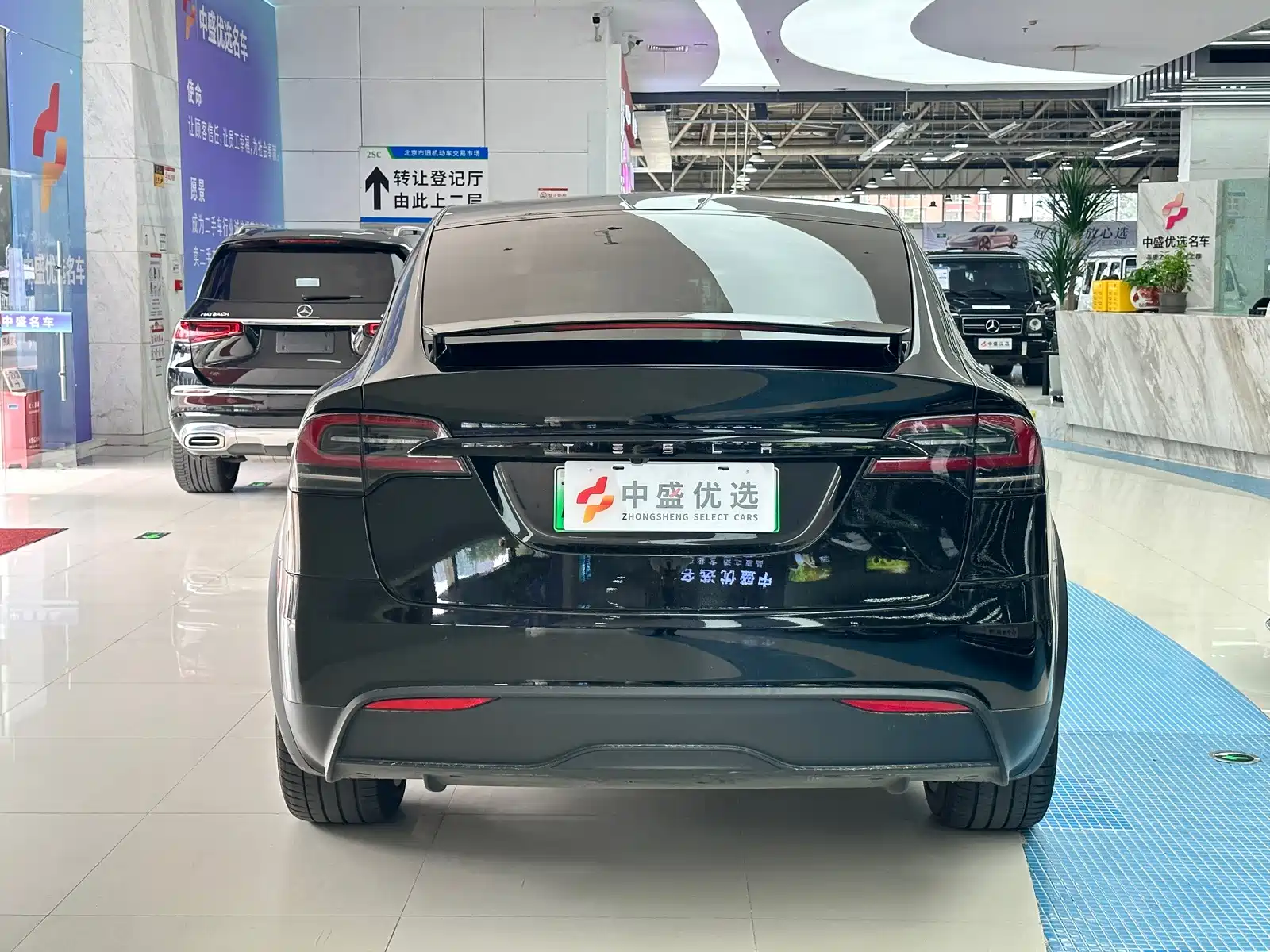 Фото 14 - Tesla Model X
