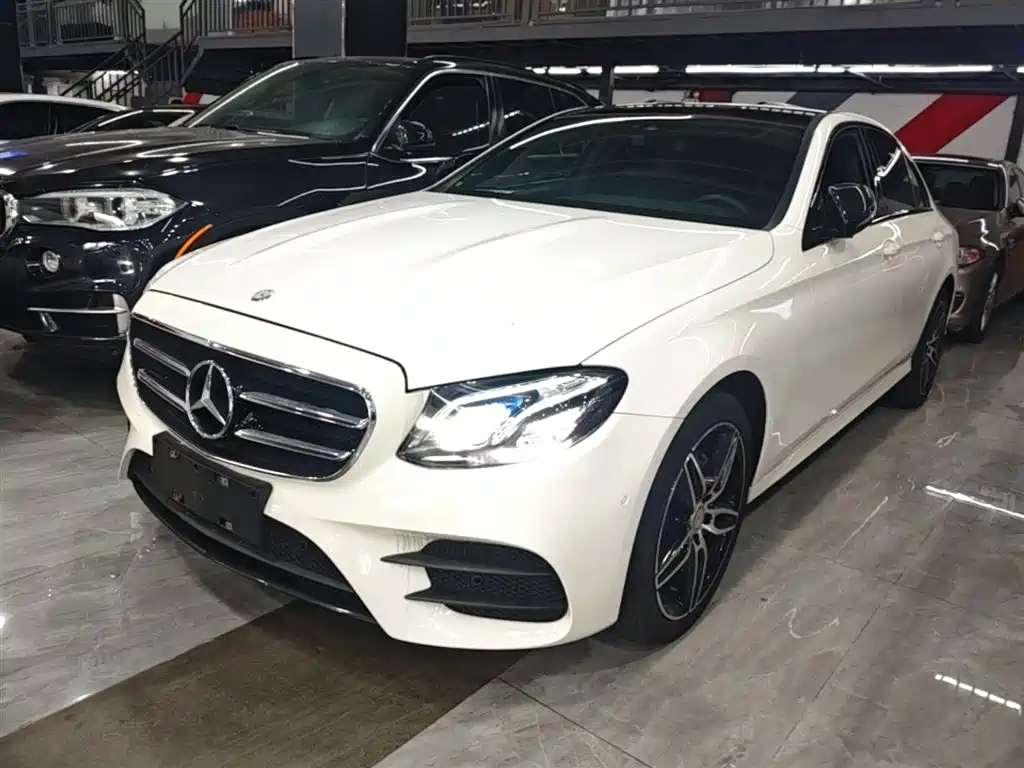 Mercedes-Benz E-Class 2017 E 200 Sport 4MATIC фото 2