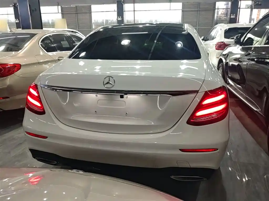 Mercedes-Benz E-Class 2017 E 200 Sport 4MATIC фото 6