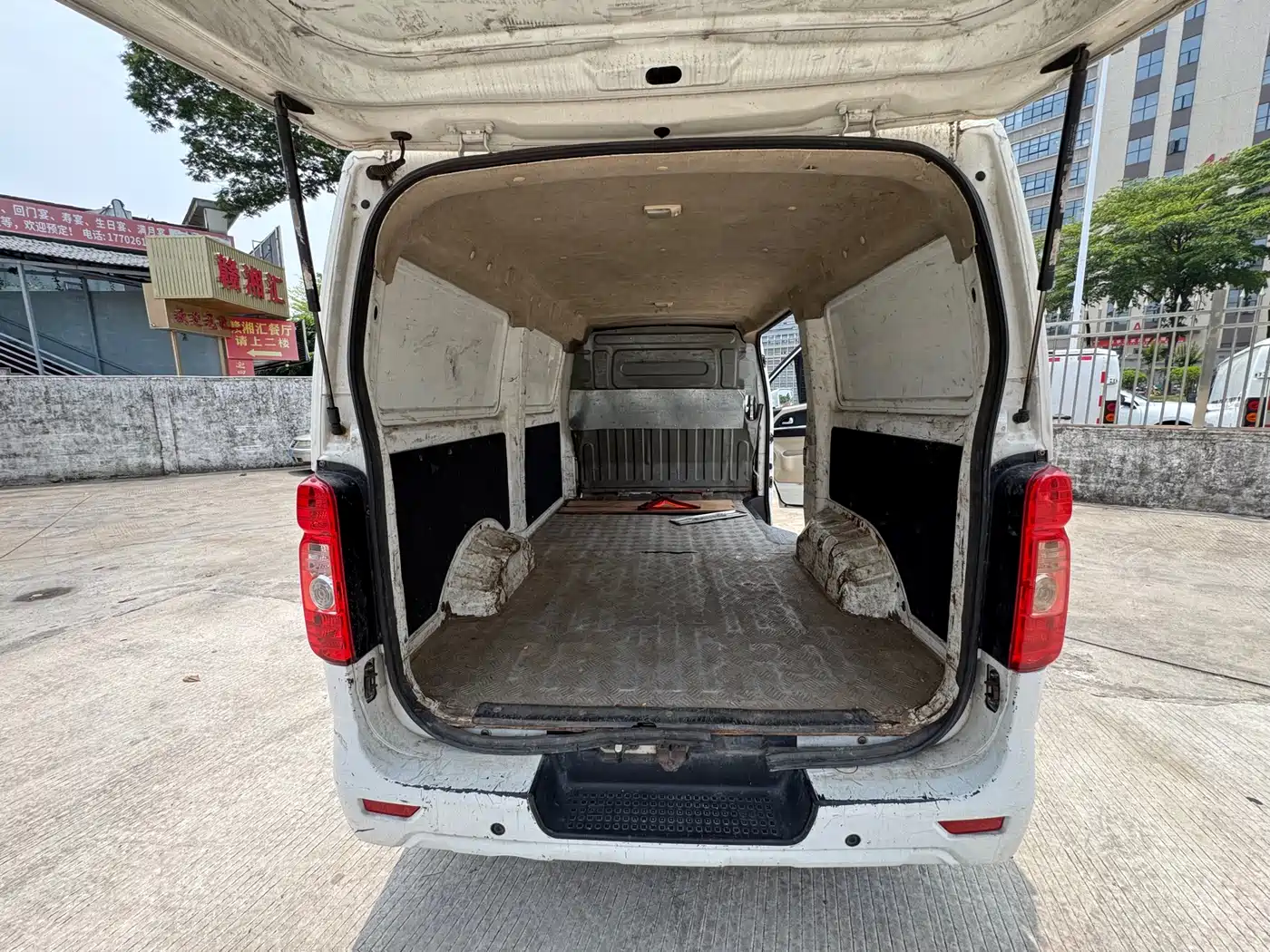 CHANGAN CHANGAN RUIXING EM80