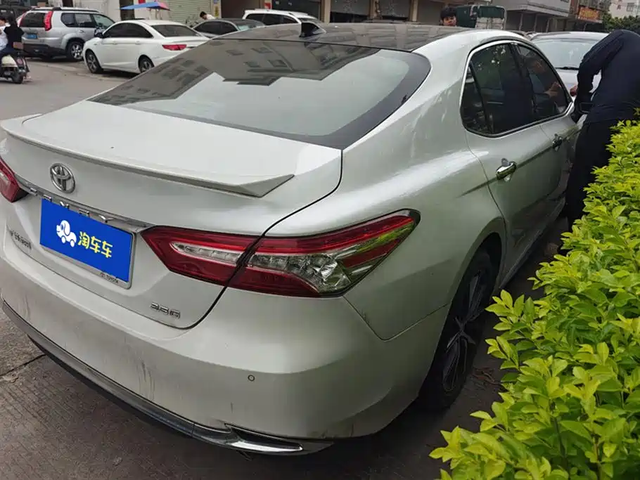Toyota Camry 2023 2.5G Luxury Edition фото 3
