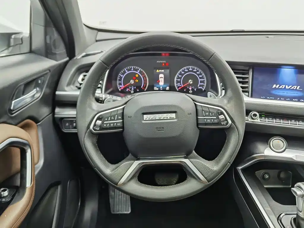 صورة 11 - Haval H6