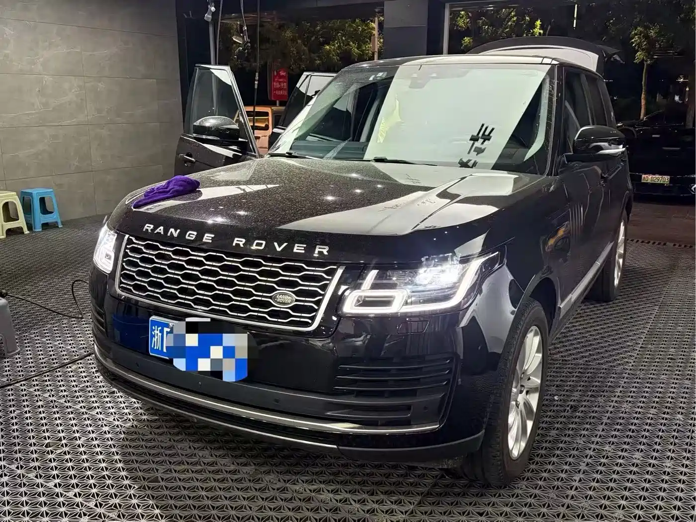 Фото 1 - Land Rover Range Rover