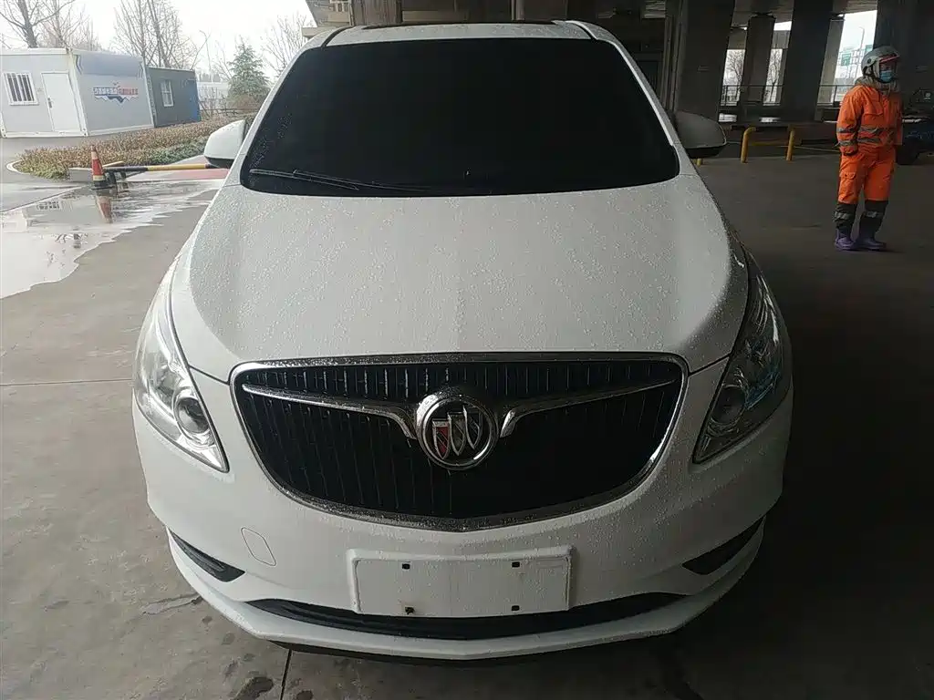 Buick GL8 2018 28T Premium Model China VI фото 3