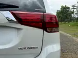Фото 14 - Mitsubishi Outlander