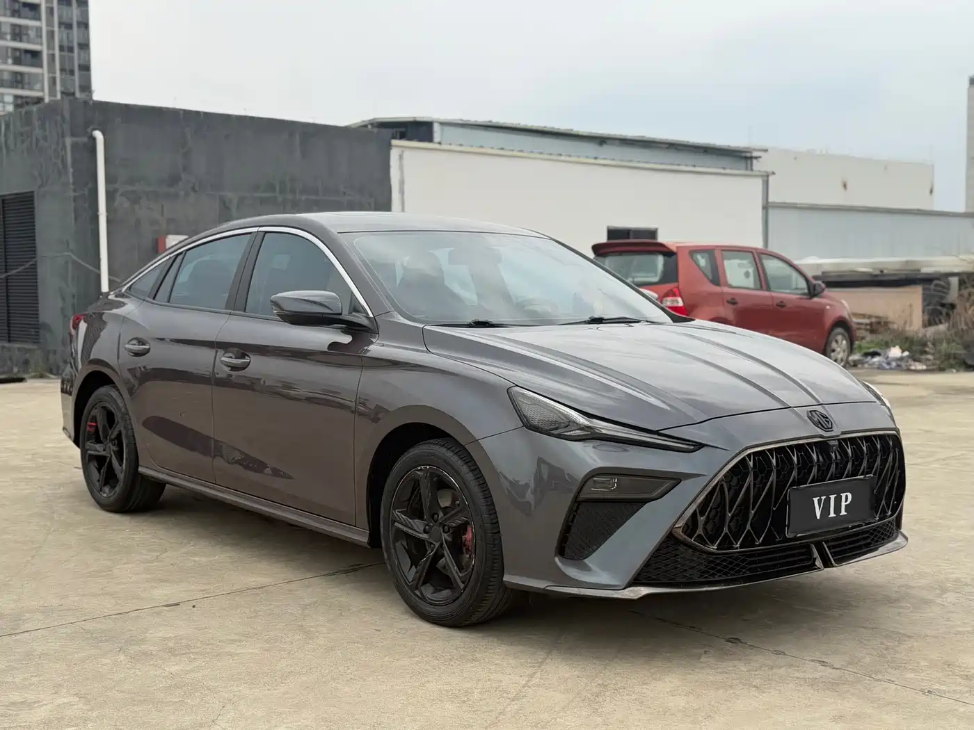 MG MG5 SCORPIO