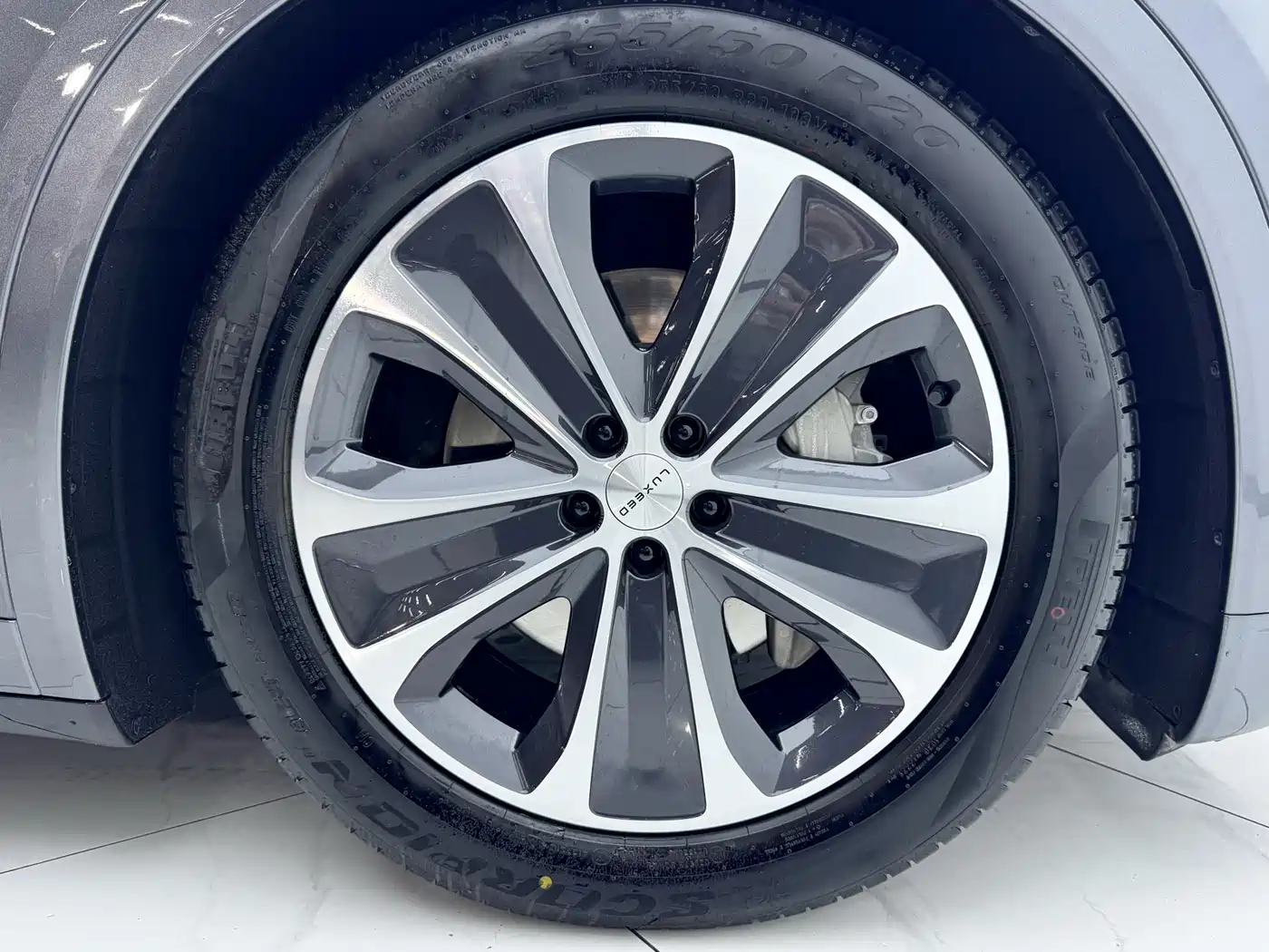 Zhijie Luxeed R7 2025 2025 Extended Range 251km Max