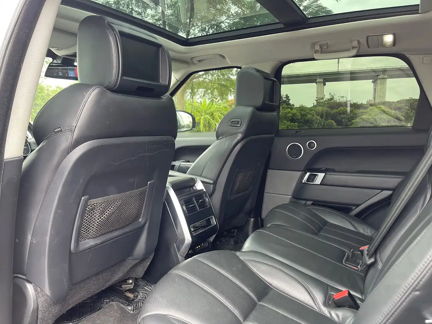 Land Rover Range Rover Sport 2015 3.0 SC V6 HSE фото 15