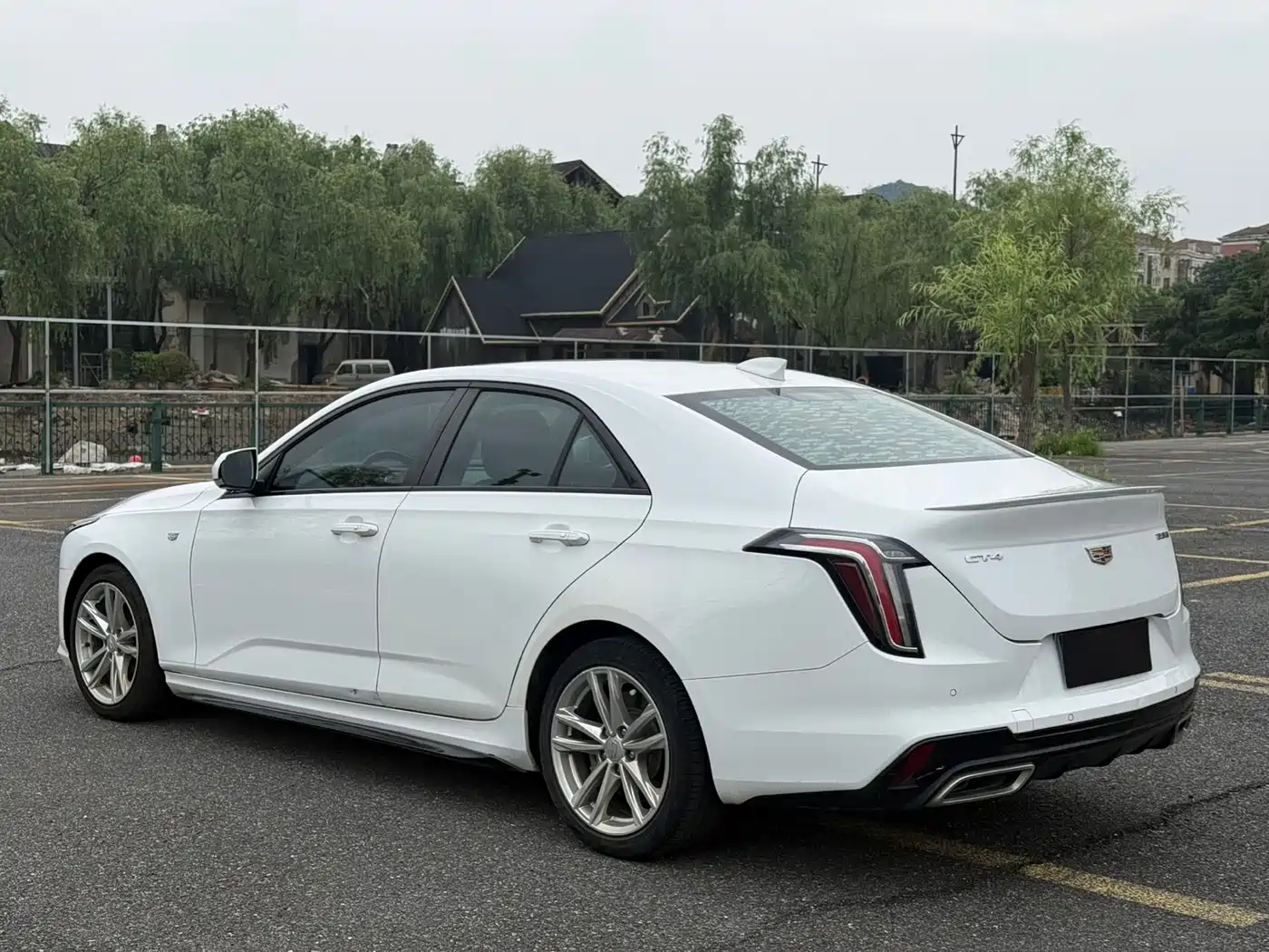 CADILLAC CT4