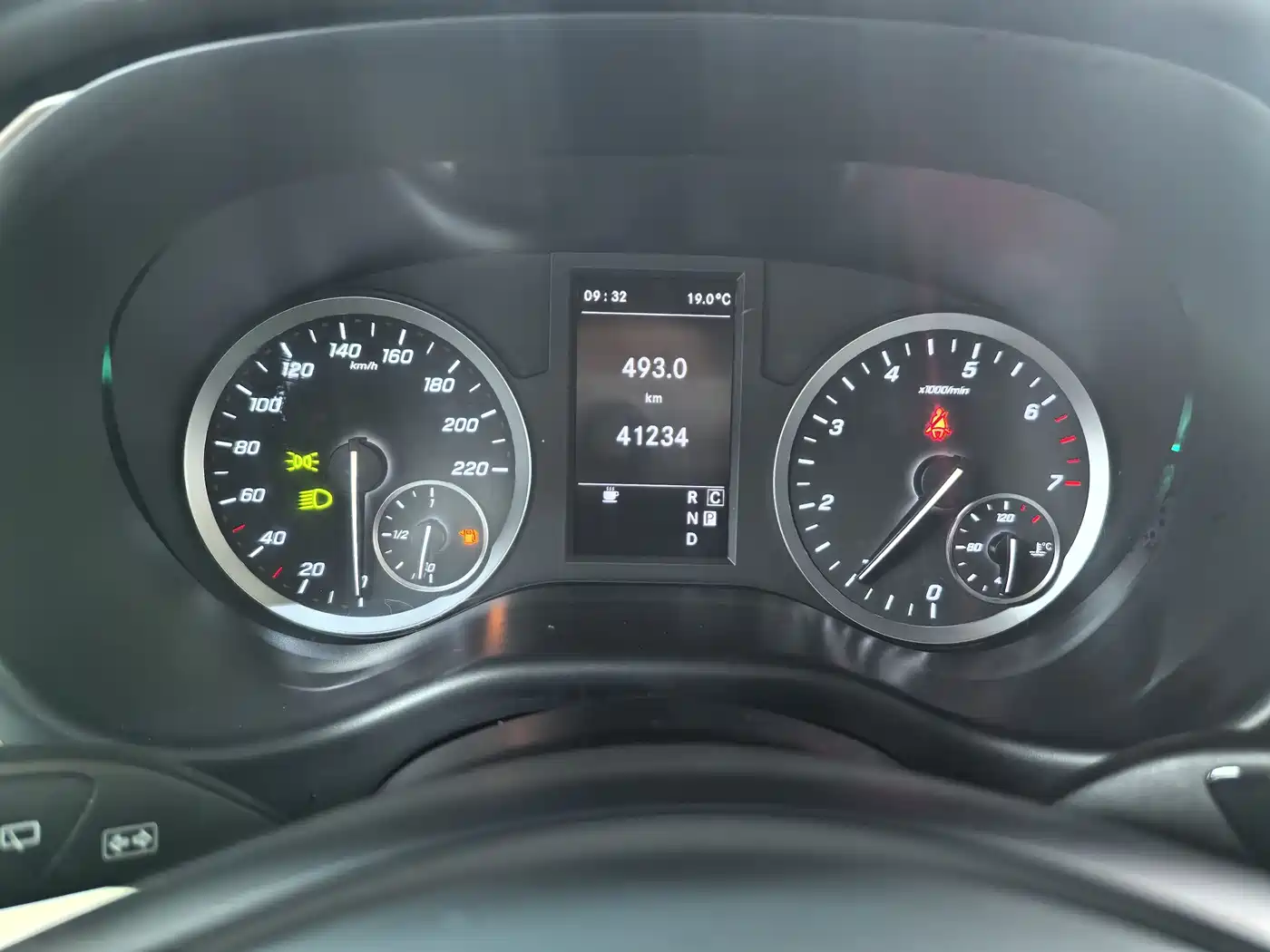 Mercedes-Benz Vito 2021 2.0T Elite 7-Seater фото 7