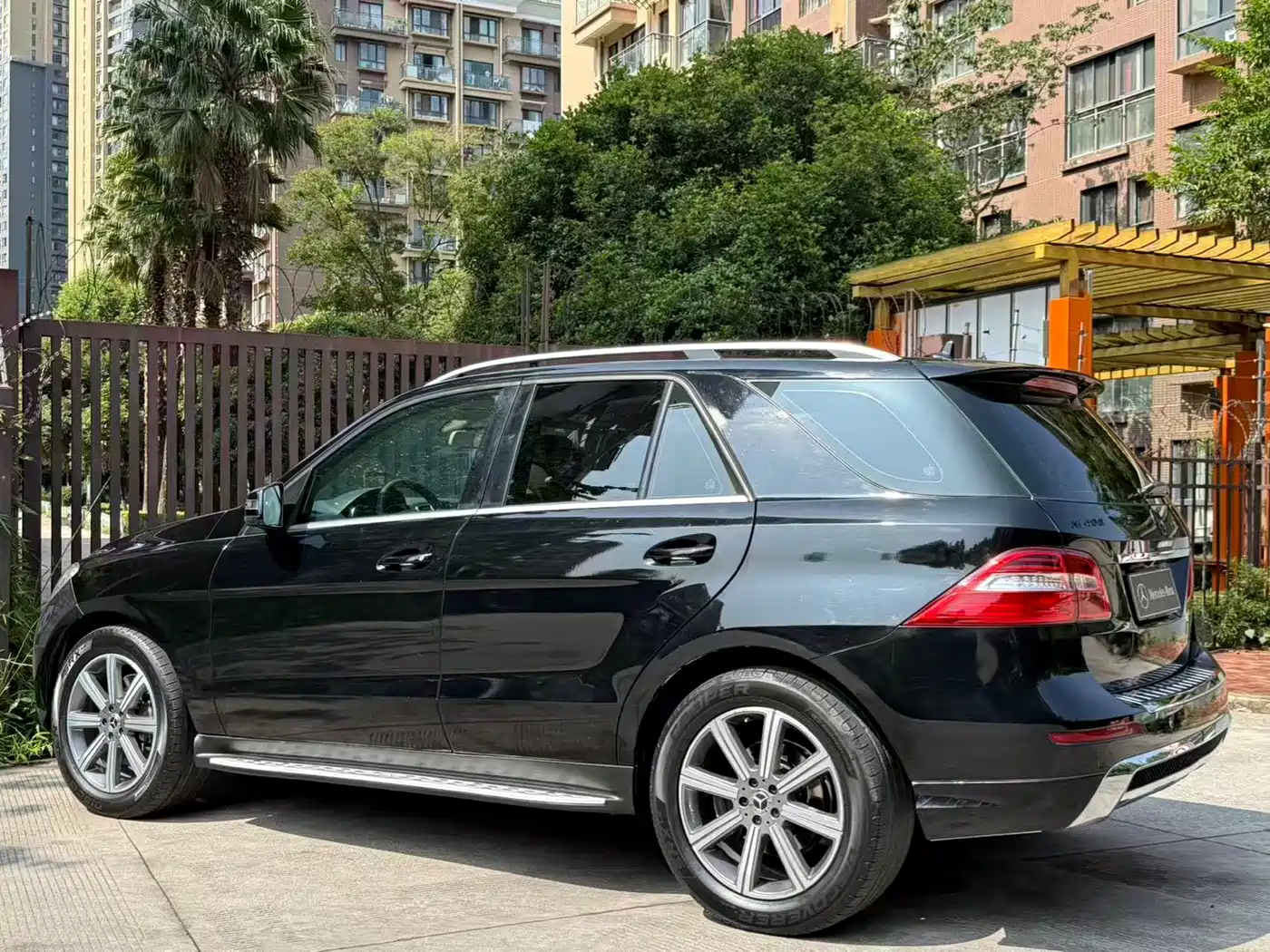 Mercedes-Benz M-Class 2014 ML 400 4MATIC Dynamic фото 5