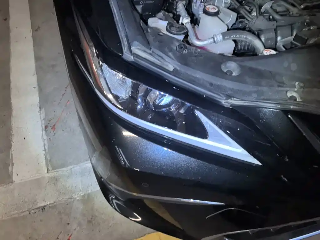 Фото 7 - Lexus ES
