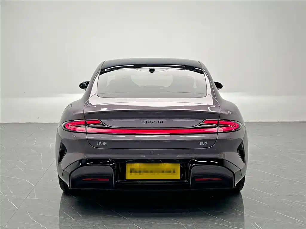 Фото 5 - Xiaomi SU7