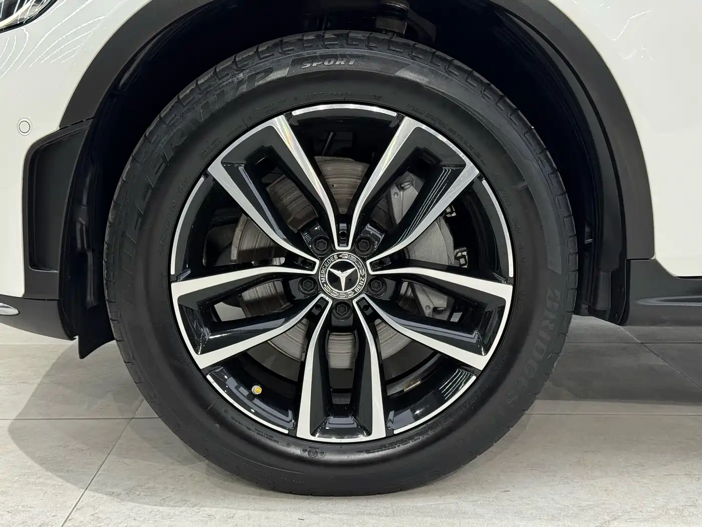 Mercedes-Benz GLC 2022 Model GLC 300 L 4MATIC Dynamic Edition фото 8
