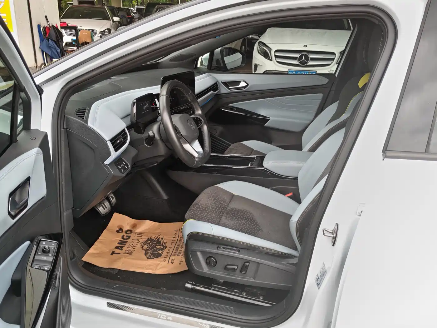 Volkswagen ID.4 X 2022 Smart Long Range Edition фото 8