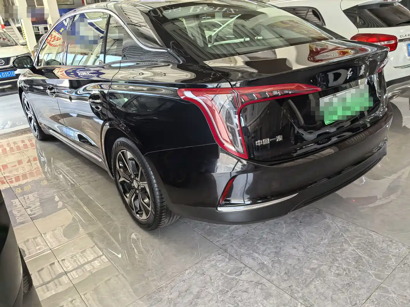 Hongqi E-QM5 2024 2024 500km Travel Edition