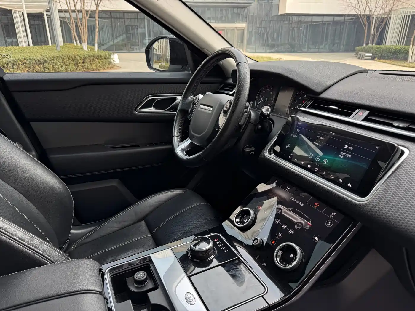 Land Rover Range Rover Velar 2018 P250 S фото 18