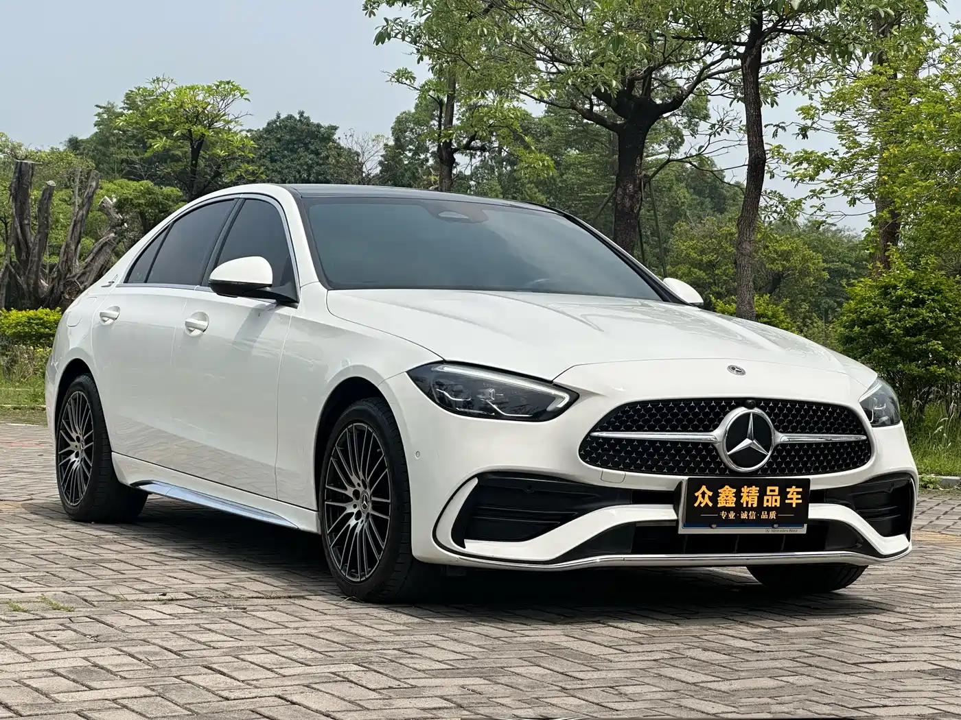 Mercedes-Benz C-Class 2023 Facelift C 260 L Sport Edition фото 3