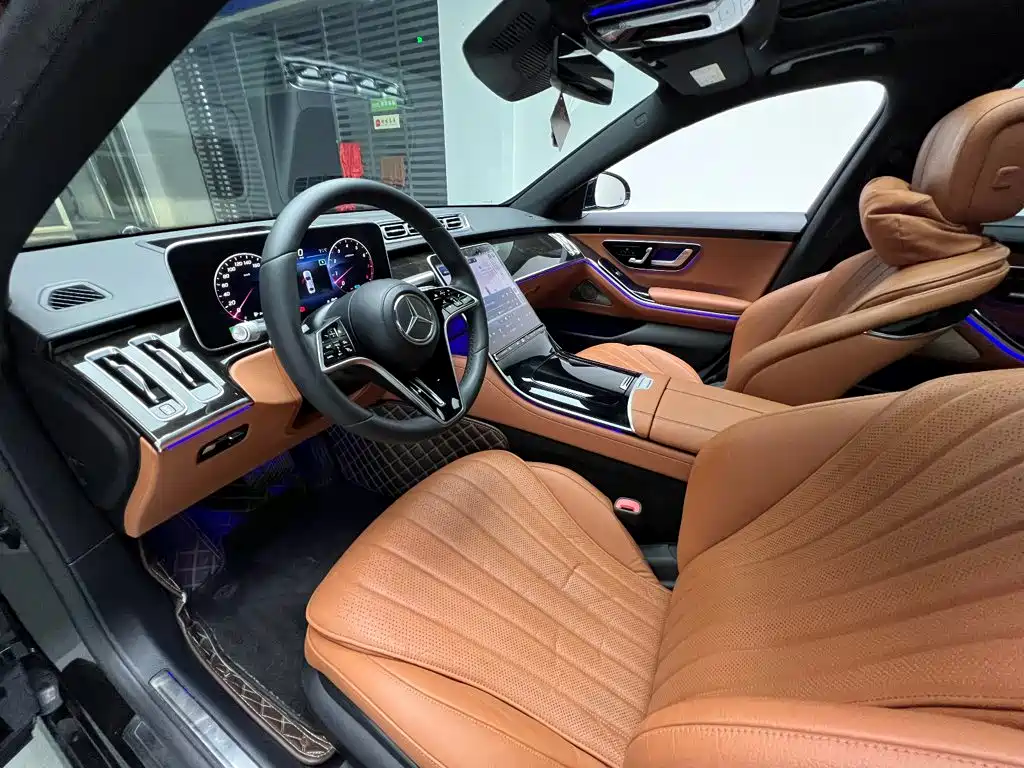 Фото 3 - Mercedes-Benz S-Class