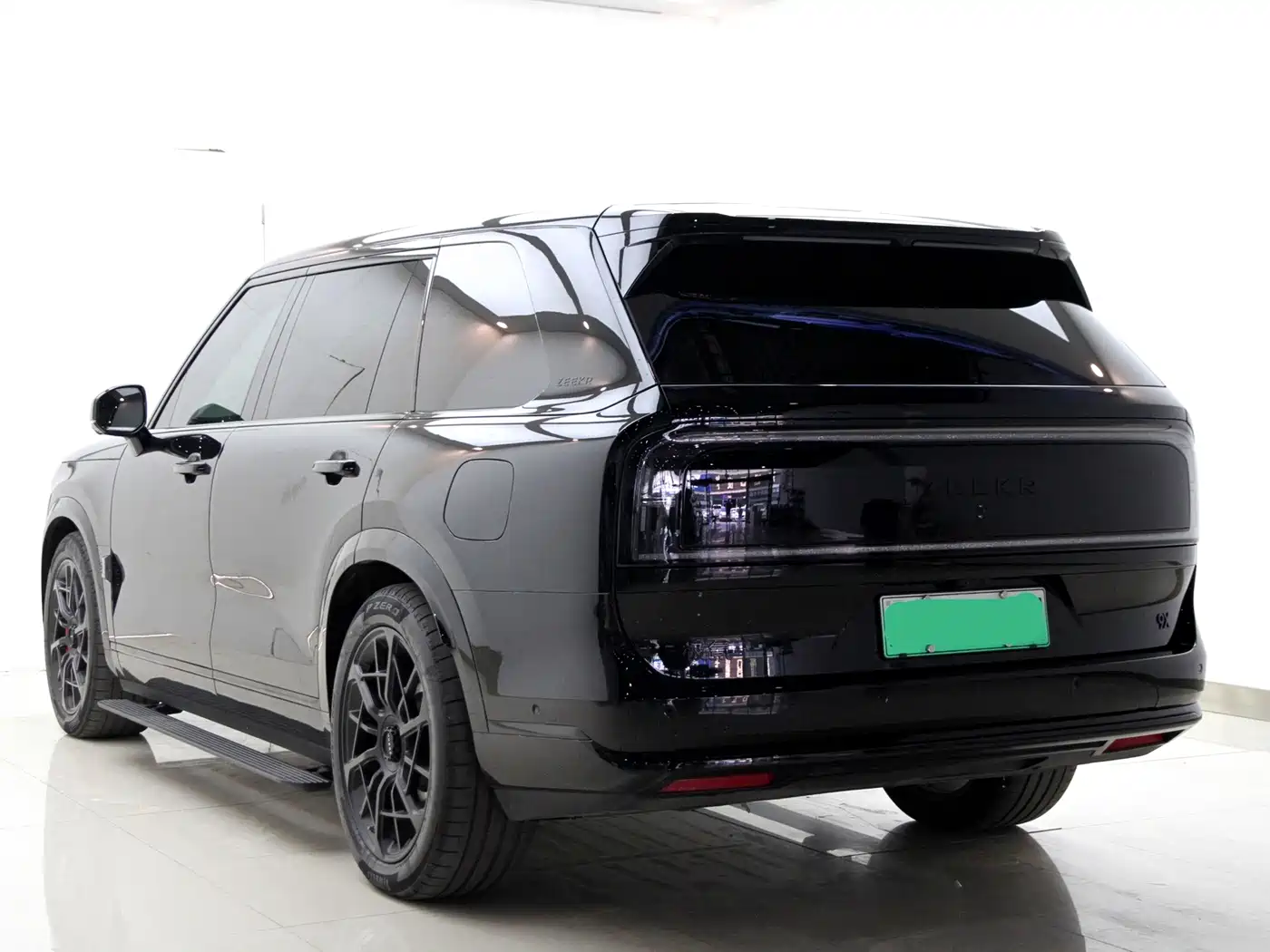 ZEEKR 9X 2026 2025 Model Gloss Black Edition