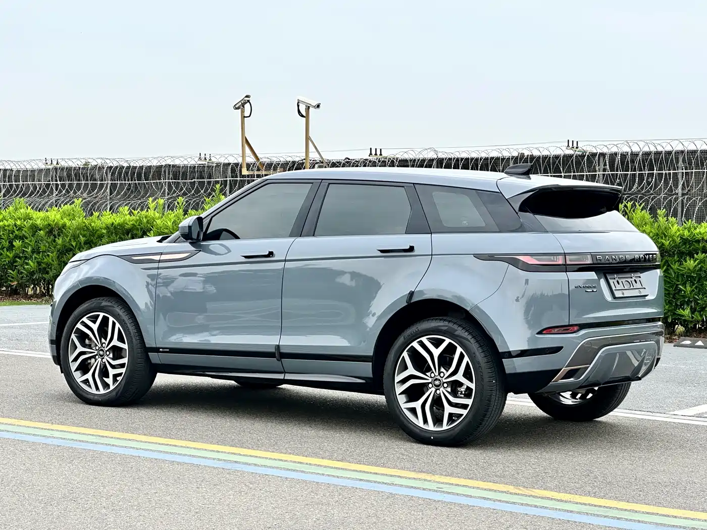 Land Rover Range Rover Evoque 2020 249PS R-DYNAMIC SE Sport Tech Edition фото 5