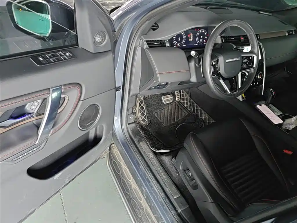 Land Rover Discovery Sport 2022 Model Facelift 249PS R-Dynamic SE Performance Tech Edition 5-seater фото 16