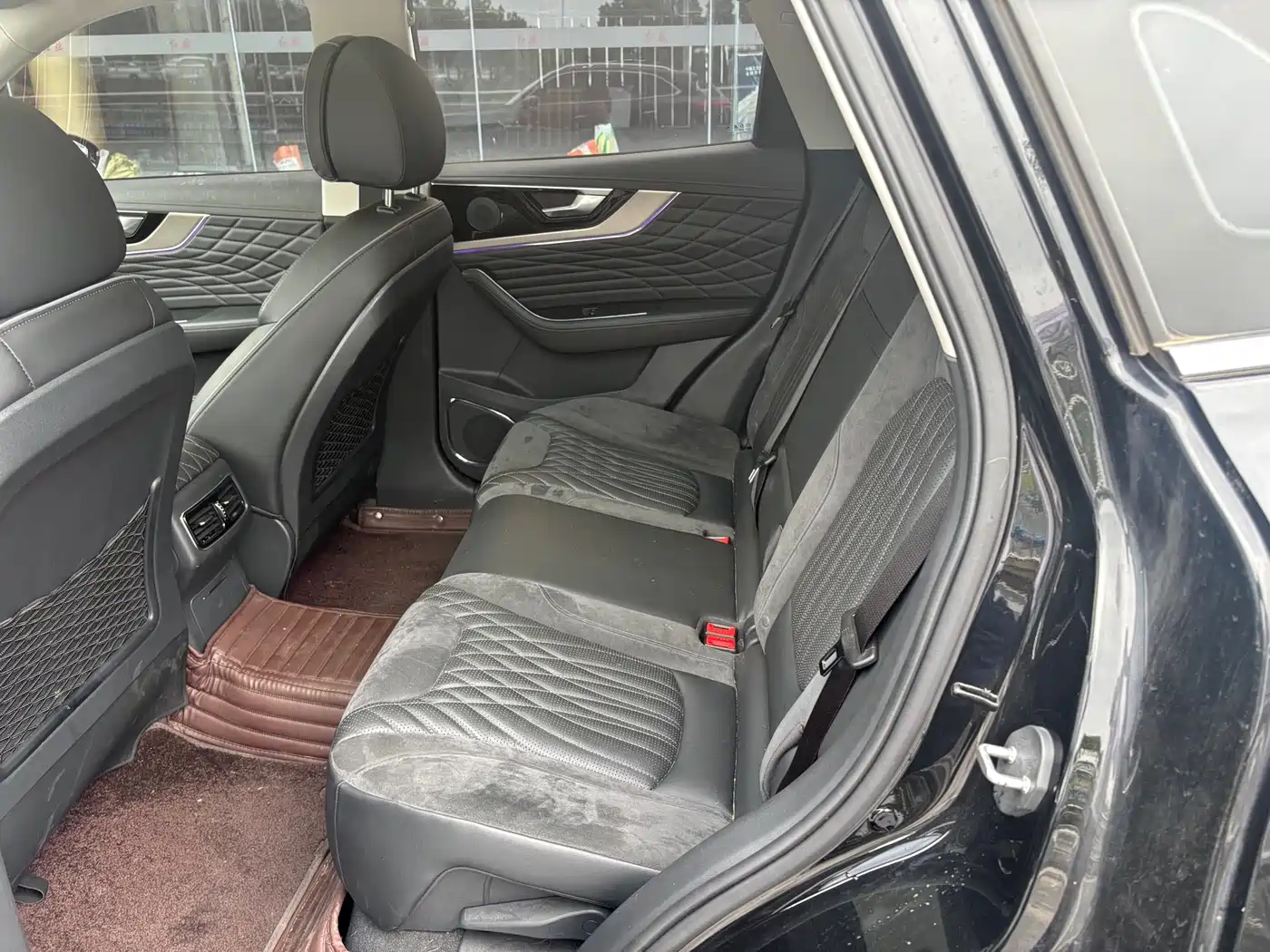 Hongqi HS5 2022 2.0T Smart Connect Premium Edition фото 9