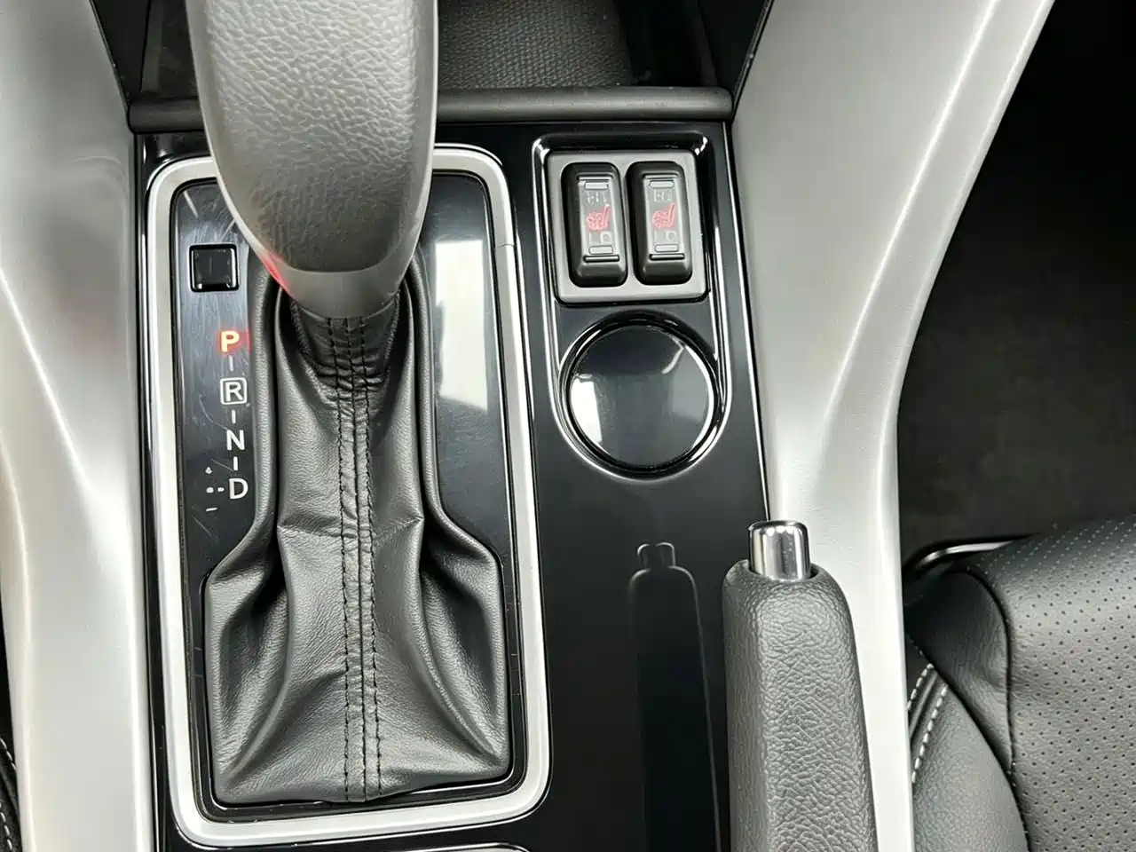 Mitsubishi Eclipse Cross 2022 2022 1.5T CVT 2WD Fearless Edition