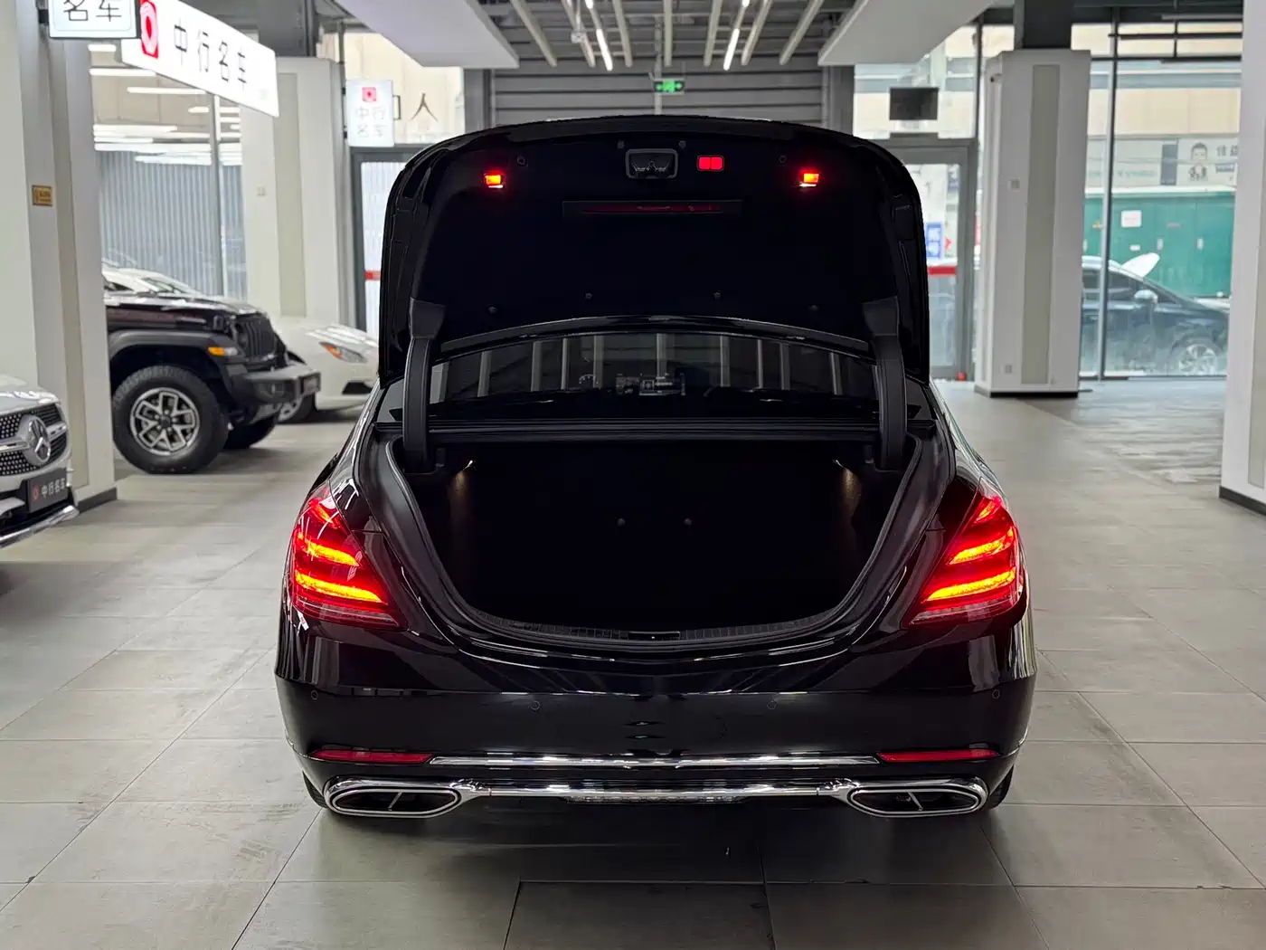 Mercedes-Benz Maybach S-Class 2020 S 450 4MATIC Collector's Edition фото 21