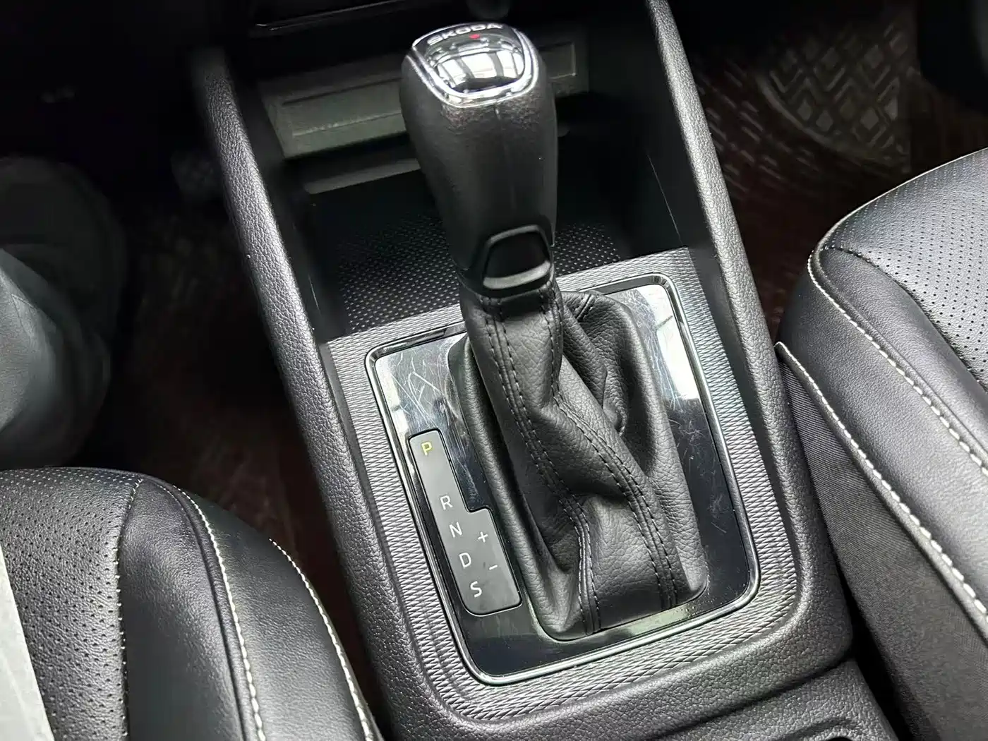 Škoda Kamiq 2023 Facelift 1.5L Auto Comfort Edition фото 15