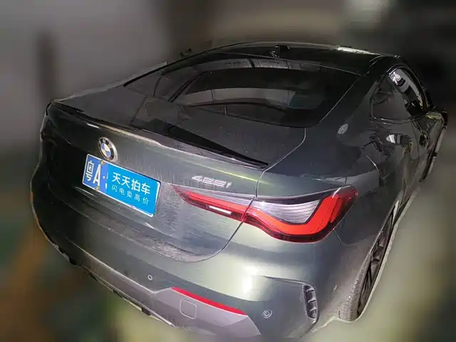 BMW 4 Series 2023 425i M Sport Shadowline Package — фото 2