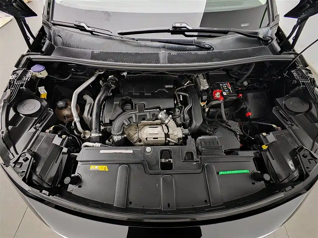 Peugeot 5008 2017 350THP 7-seat Elite Edition фото 6