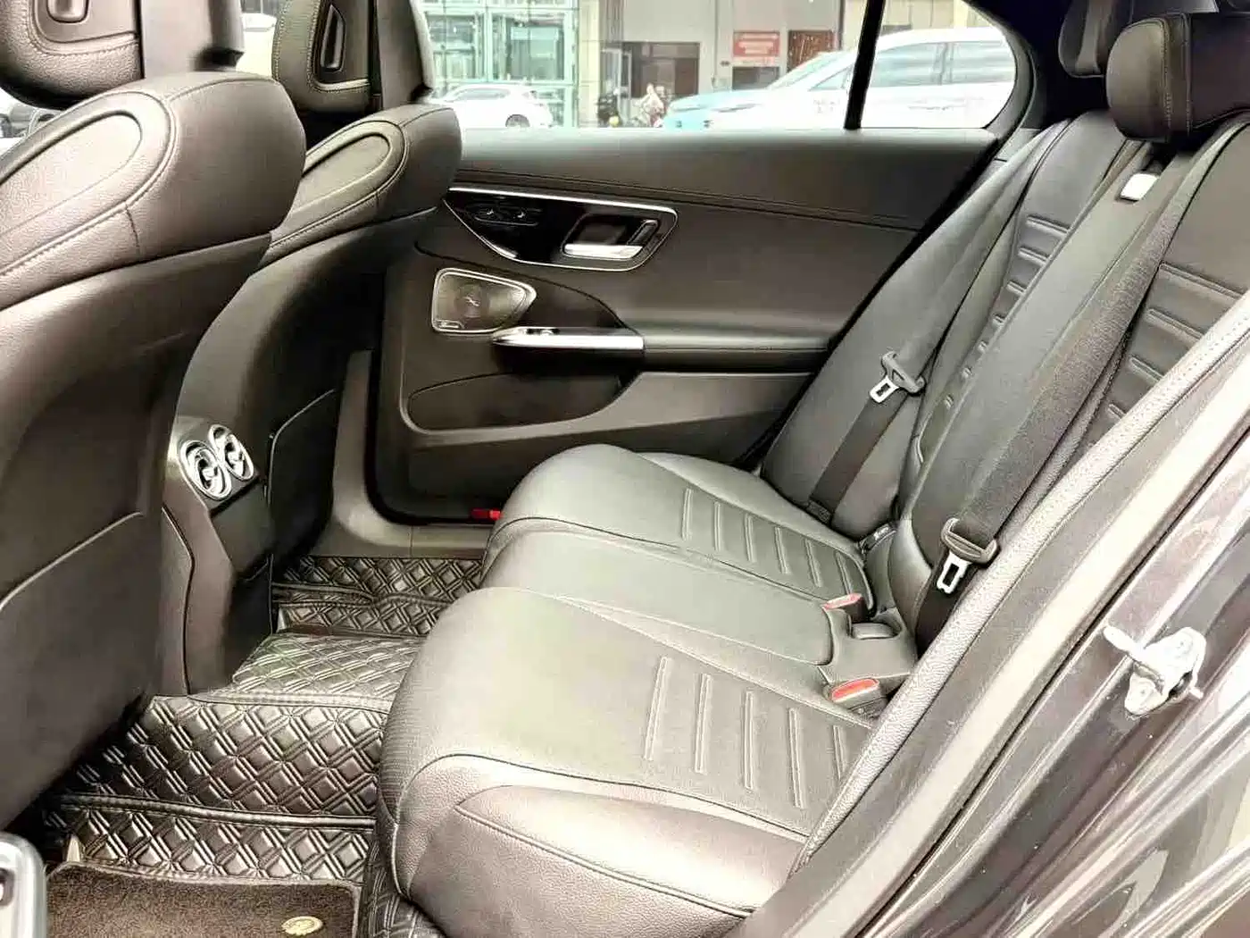 Mercedes-Benz C-Class 2022 Facelift C 260 L Sport фото 8