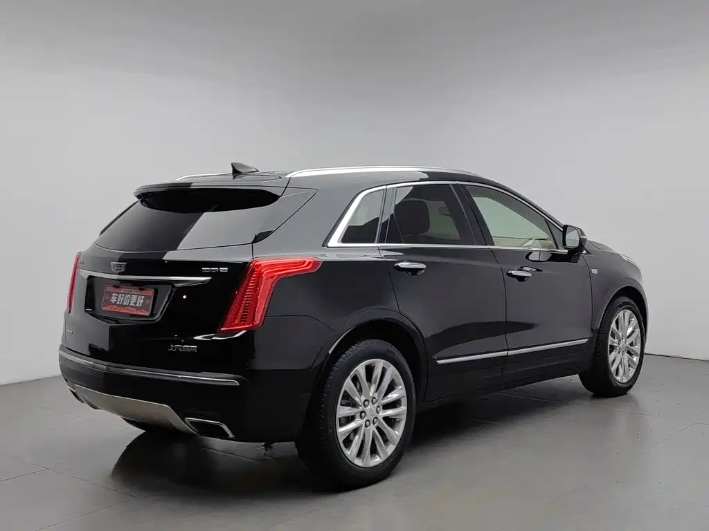 صورة 2 - Cadillac XT5