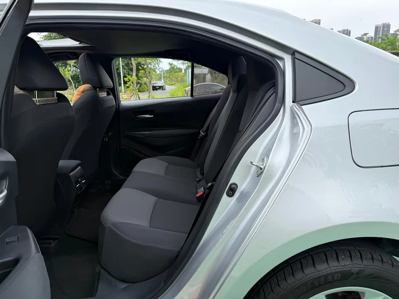 Toyota Levin 2021 185T CVT Luxury Edition фото 8