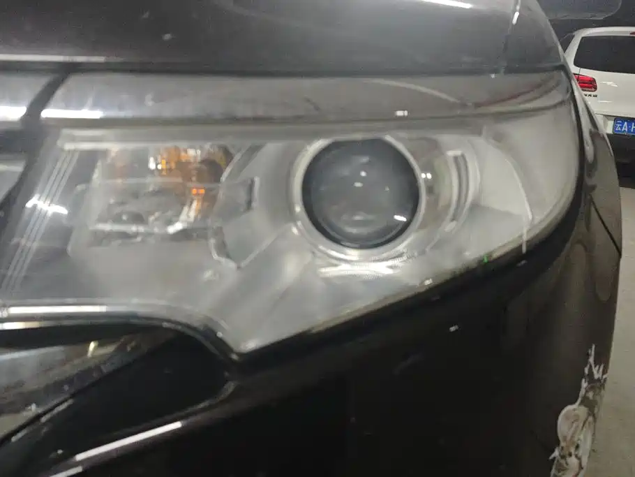 Ford Edge (Import) 2015 2012 2.0T Elite Sunroof Edition