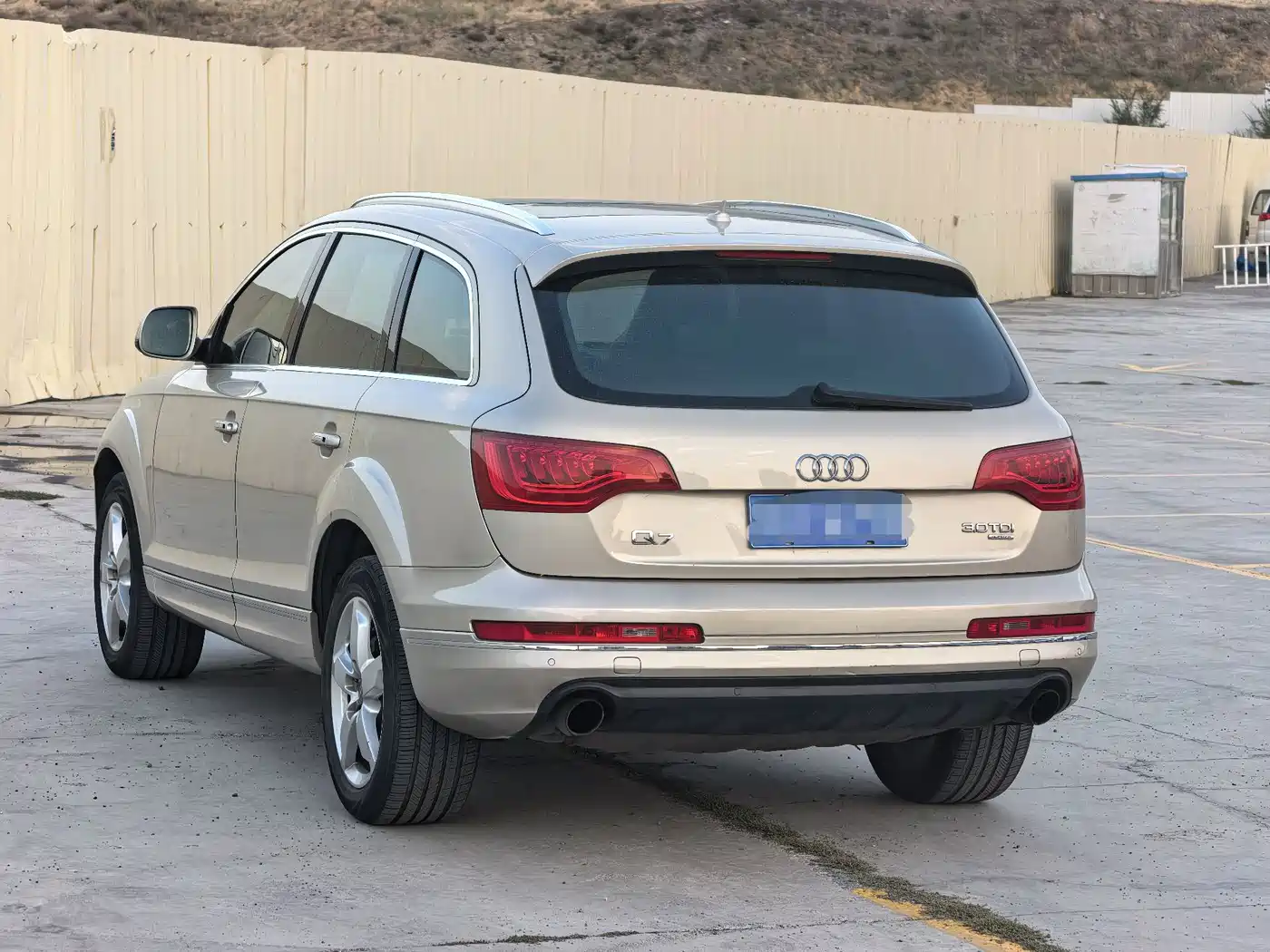 Photo 9 - Audi Q7