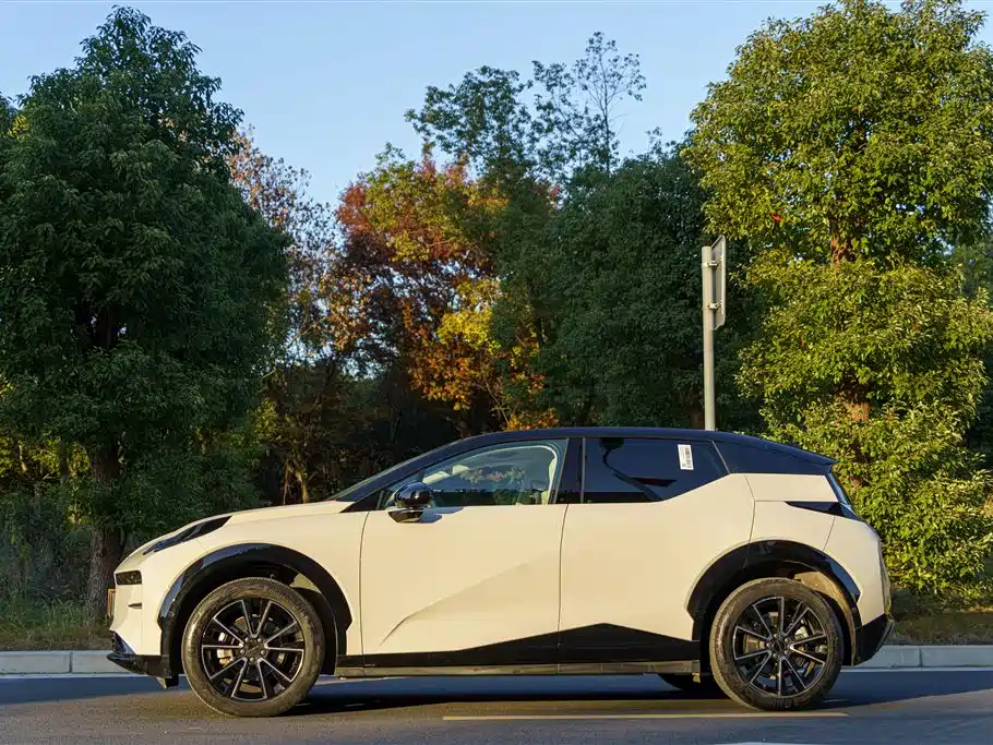 ZEEKR EXTREME KRYPTON X