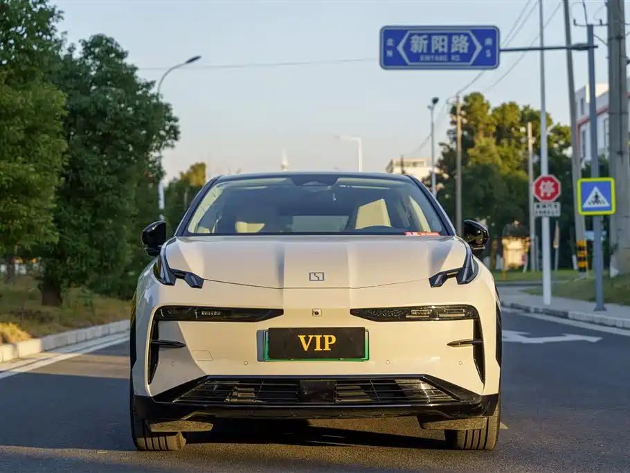 ZEEKR EXTREME KRYPTON X