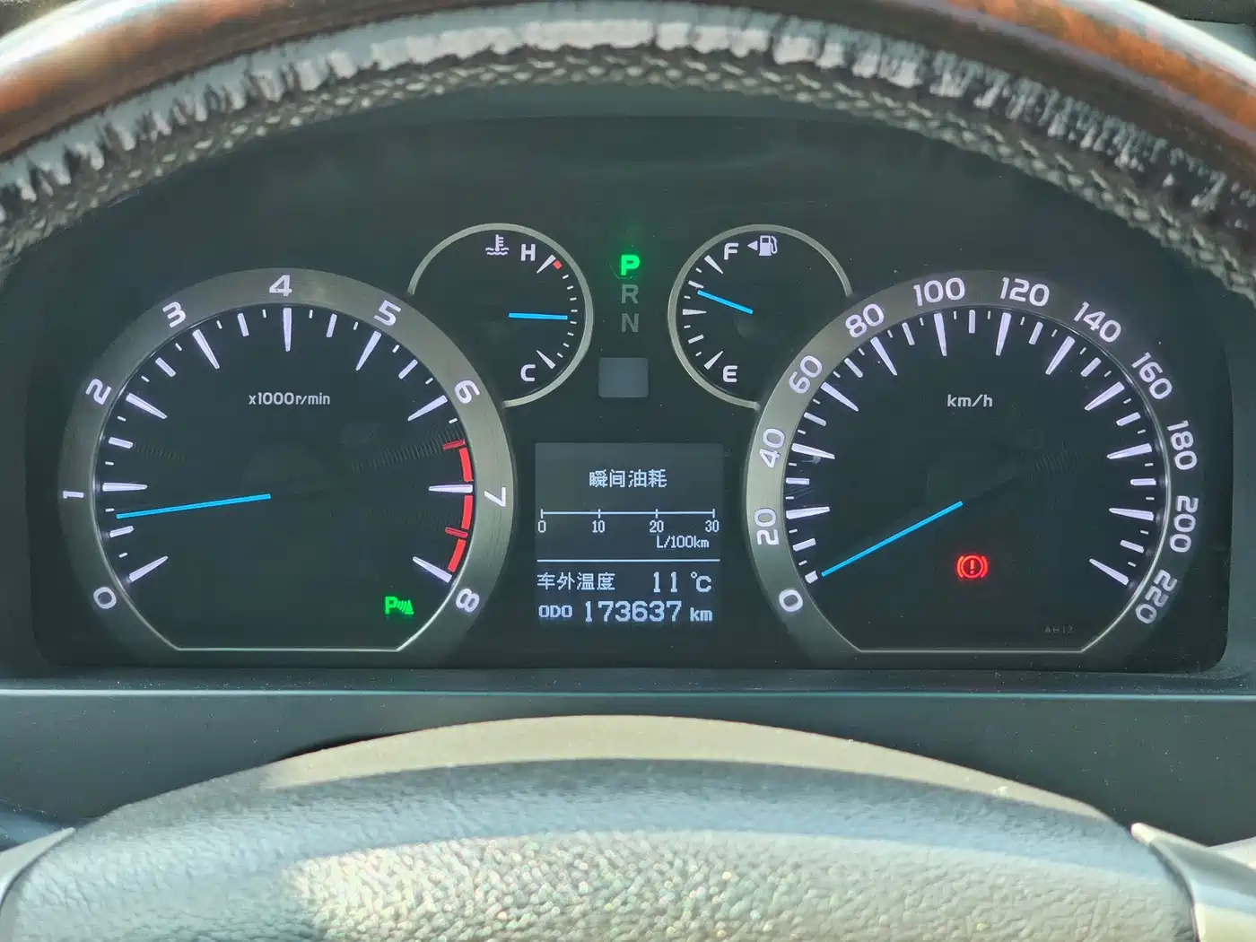 Toyota Alphard 2012 3.5L Luxury Edition фото 14