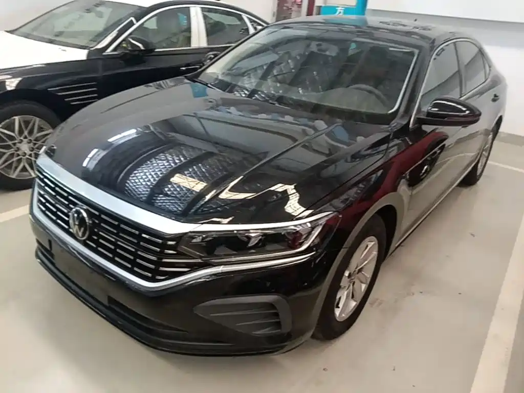 Volkswagen Passat 2025 Outstanding 280TSI Business Edition