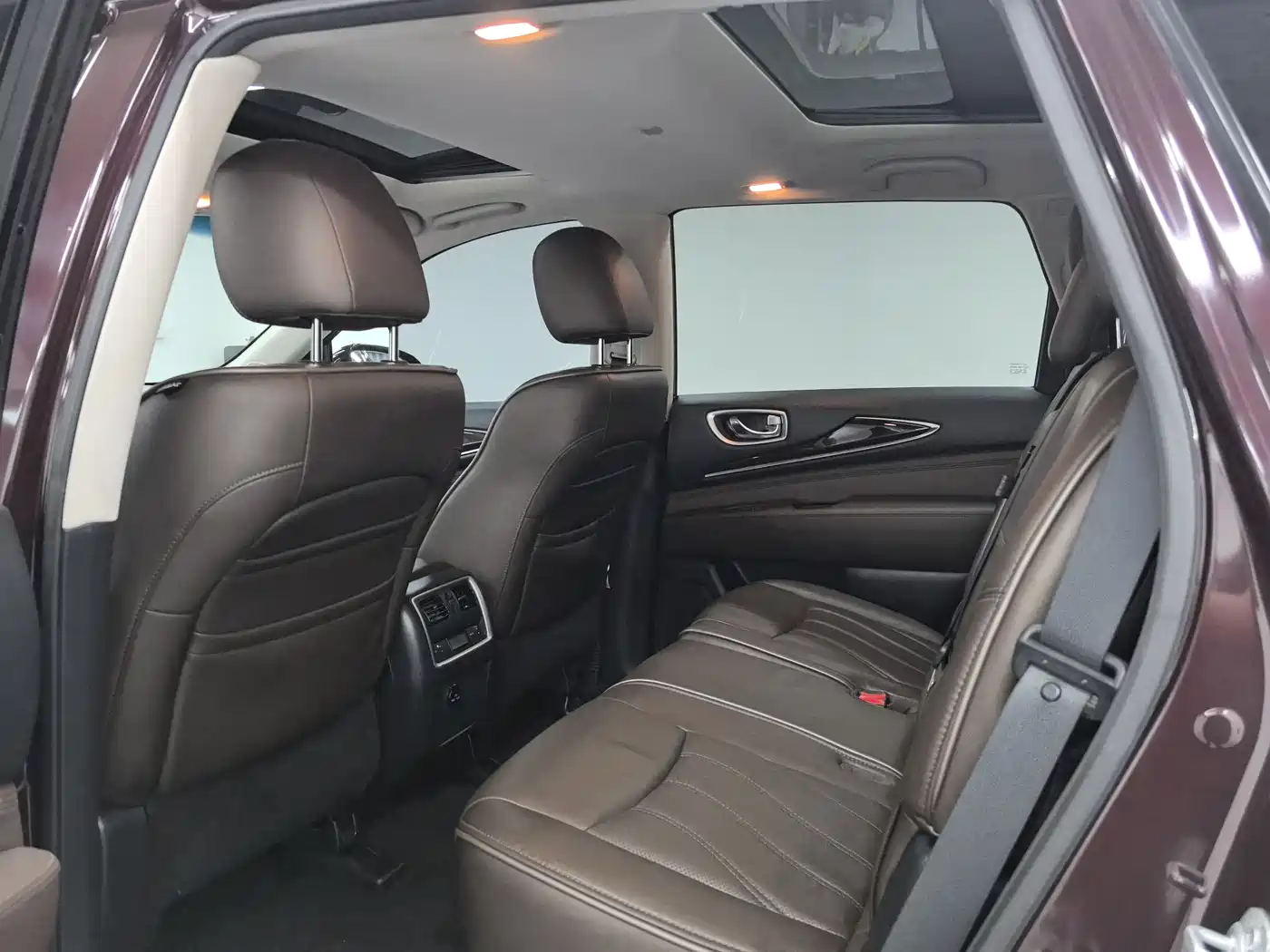 Infiniti QX60 (Import) 2016 2014 Model 2.5 S/C Hybrid 2WD Excellence Edition