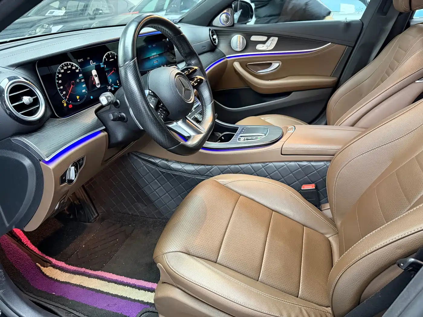 Mercedes-Benz E-Class 2021 E 300 L Sport Luxury Edition фото 4