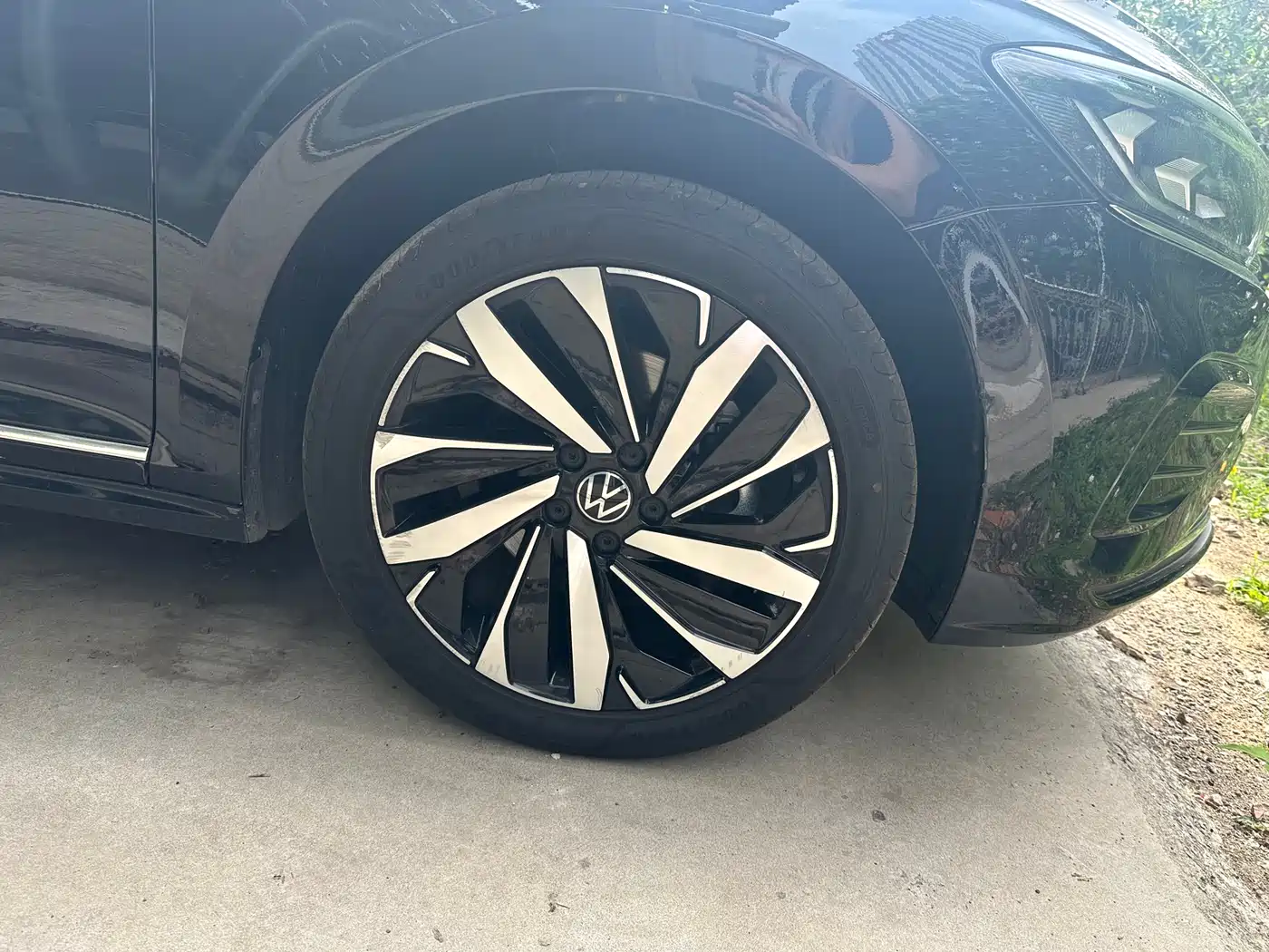 Volkswagen Passat 2021 Model 330TSI Elite Edition фото 12