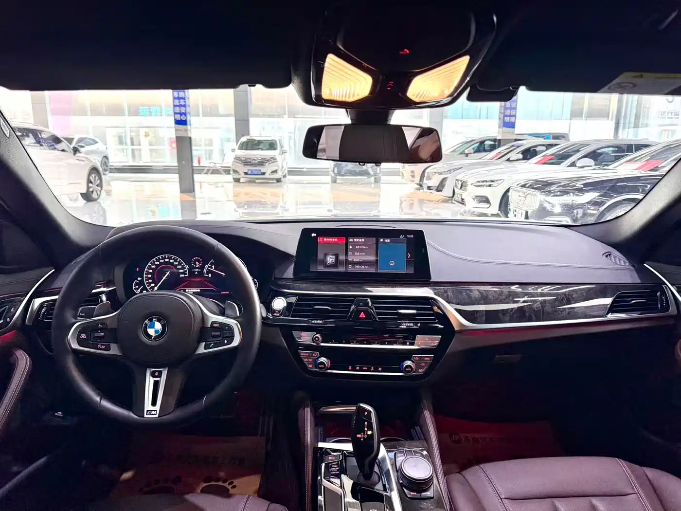 BMW 5 Series 2019 525Li M Sport Package фото 6